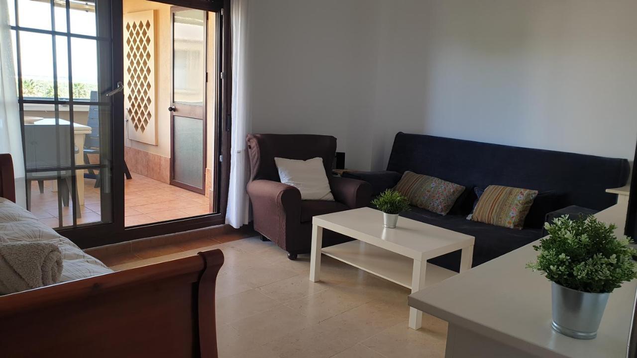 Pelicanos Apartment *